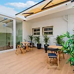 Lovely Studio Fully Equipped Near Subway N11 - Shared Bathroom With Another Studio